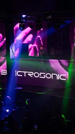 🔥 Lo que se viene en Electrosonic es muy serio 🔥 Tenemos por delante dos fechas increíbles que nos hacen muchísima ilusión compartir con vosotros 🖤 📅 14 de febrero Nos visita Ben Sims, uno de esos artistas que nunca fallan y que siempre convierte cada sesión en una noche para recordar. Energía, techno y pista al rojo vivo 🔥 📅 7 de marzo Estamos especialmente ilusionados con la colaboración con Unden en la Sala Láser Aguilar, recibiendo a dos auténticos referentes del techno mundial: James 