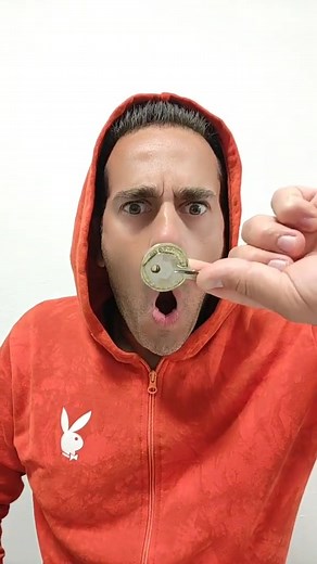 6.7K views · 142 reactions | Tutorial Coin Magic Trick 藍.mp4 | Dumenicus | Facebook