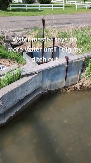 Efficient Water Chariot Ditch Digging for Improved Irrigation