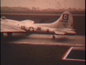 Then and now - 100th Bomb Group aircraft coming in to land and taxiing along the perimeter track at Thorpe Abbotts. Much of the area has now returned to farmland but some of the original perimeter track still exists today. #100thbombgroup #mastersoftheair | 100th Bomb Group Foundation - "The Bloody Hundredth"