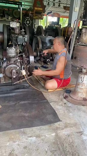 #engine #mechanic #engineblock #machine #automobile #diesel #dieselengine #turbochargedengine #reelschallenge #reelsvideoシ | Engine Master