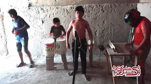 2.5M views · 34K reactions | #Parodia en tiempo de cuarentena. Les presentamos los #DeleitesBandidos, no podía faltar el ingenio de estos niños Piuranos, quién a su estilo hacen un playback del tema Mix Selva.   #YoMeQuedoEnCasa https://www.youtube.com/channel/UC3T5GcJtQaQM-laEH5OJWUg | Deleites Andinos | Facebook