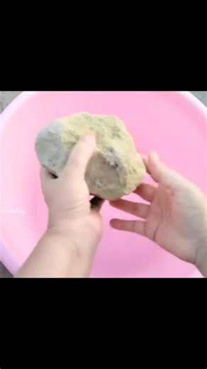 Understanding Dry and Crumbling Mud: Causes and Effects