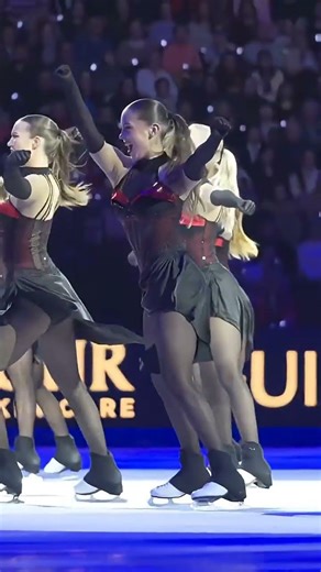 The Synchronized Skating Revolution! ⛸️🔥 Synchro9 Demo in Salzburg