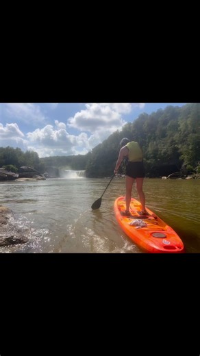 Experience Cumberland Falls Like Never Before! 🛶 If you’ve never paddle boarded right up to the base of Cumberland Falls, you’re in for an unforgettable adventure! Nothing beats the experience of seeing Cumberland Falls, a massive 125 foot wide, 68 foot waterfall, from the water below. Paddling from the beach you will get to hear the roar of the falls and feel the mist on your face on this 1.5 hour guided SUP trip. Includes a side hike to Eagle Falls. Interested? Reach out to Sheltowee Trace Ad