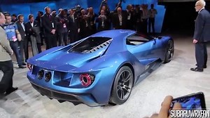 2017 Ford GT Start-up, Revs and Moving!