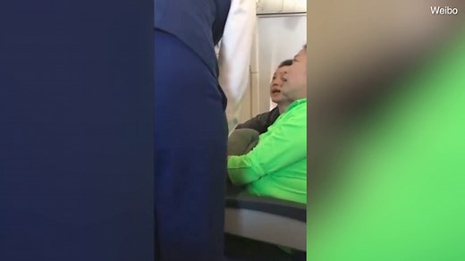 Passenger revolted after woman places bare feet on plane tray table