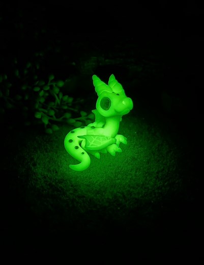 A ghostly dragon, pale and keen, Was a spooky 2023 has been. Spidery wings through moonlight’s glow, A whisper of magic from long ago. . . . #dragon #dragonart #dragons #ghostdragon #littledragon #halloweenart #spookyart #glowinthedark #polymerclaydragon #polymerclay #dragonartist | Prismatic Brush