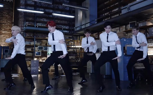 【4K中字】BTS（防弹少年团）-DOPE（绝了）