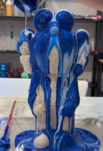 ＼世界にひとつだけのアート体験／ 静岡県浜松市に、ベアアート専門店【Colorful】が誕生🧸🎨✨ 🖌 絵の具で自由にペイント 🧸 7㌢〜キーホルダー、23㌢〜のフィギュアを自分だけのアートに 🎁 記念日やプレゼントにもぴったり 子どもも大人も、家族でもカップルでも 友人同士でも誰でも気軽に楽しめる体験型アート空間です🌈 📍6月14日グランドオープン🎉 📲 ご予約は公式LINEまたはDMから！ 是非遊びに来てね🌈 ::::::::::::::::::::::::::::::::::::::::::::: 📍カラフル @colorful_shizuoka 静岡県浜松市中央区本郷町385 （コインランドリーfamさん隣） 🕰営業時間 9:00-21:00 （最終受付20時） 💤定休日 月曜日 🚗駐車場 10台以上無料あり 🧸完成品のお渡し 約1週間半前後 💰決済方法 現金、クレジットカード、PayPay （要予約制） ＼A One-of-a-Kind Art Experience／ A brand-new Bear Art specialty studio 