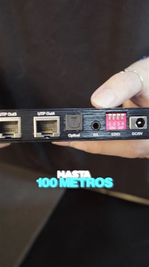 ✨ ¿Necesitas duplicar y llevar tu señal HDMI a múltiples pantallas sin perder calidad? El Splitter–Extender HDMI 2×6 Netcom distribuye 2 fuentes HDMI hasta 6 pantallas por cable Cat 7 / Cat 8, alcanzando 100 metros con resolución 4K. 🔹 2 entradas HDMI / 6 salidas por RJ-45 🔹 Alcance de hasta 100 m 🔹 Ideal para videowalls, salas de reuniones y señalización digital 🔹 Chasis metálico para mayor estabilidad 🎯 Distribución profesional de video, simple y confiable. 📍 Disponible en Compukaed #Com