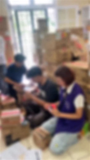 UNDERPRICE SKINCARE MEDAN on Instagram: "🎾☀️ PADEL OPEN 2026 bareng Wardah! Aktif di lapangan, tetap aman dari matahari ✨ Ikutan Artclass Wardah UV Shield 📍 Underprice Jamin Ginting 🗓 7–8 Feb 2026 ⏰ 14.00–16.00 ✨ What you’ll get: • Registrasi min. purchase 250K (include Wardah sunscreen) • Special gift untuk best participant • Limited seat (hanya 30 peserta!) Cus join the hype 💃 Scan barcode / RSVP via WA 📲 Jangan sampai kehabisan spot yaa beb 🤍"