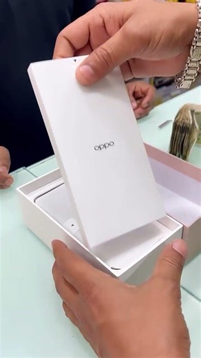 OPPO RENO 15 PRO MINI 🥳💥#viralvideo #opporeno15promini #smartphone #unboxing