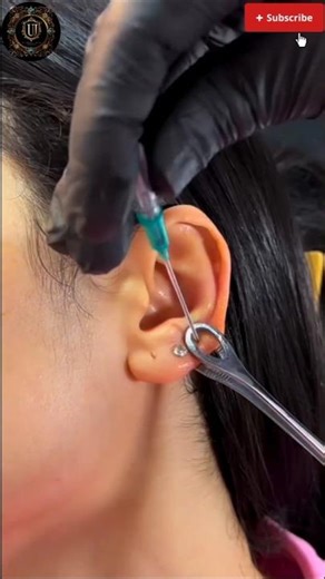 Amazing 😍 Ear-piercing 💗 #goldearrings #trending #viral #piercing #fashion #shorts #fyp #trendy