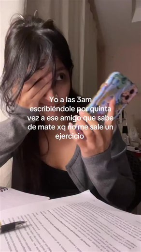 Mamá | creadora | emprendedora on Instagram: "Yo con mi amiga Ash que me ayuda con programación. Y bases de datos jajajajaja"