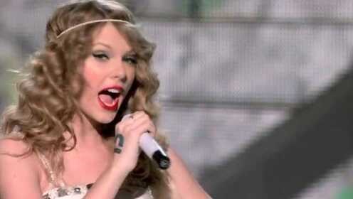 Taylor Swift《Love Story》演唱会现场版