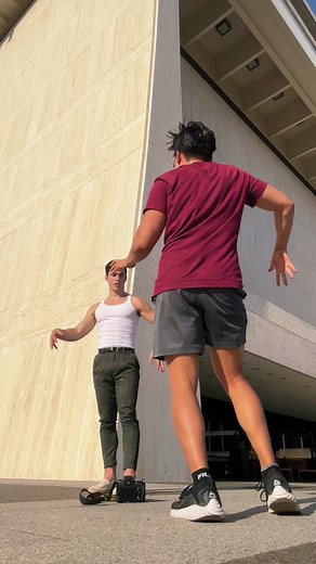I thought i was putting in work but Kevin got me beat 😂 @kevinhwangphoto Photoshoot day on UT Auston Campus 📸