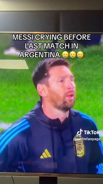 Messi crying😭😭😭🥲🥲🥲🥲 #fypage #footballtiktok #argentina🇦🇷 #messi #argentina