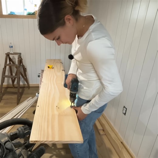 After 13 months, The $1 House is completely finished!! There is nothing on the to-do list. I cannot wait to show you all what's coming. Stay tuned! ☺️🙏🏼❤️ #the1dollarhouse #onedollarhouse #HomeImprovement #homerenovation #news | Tia Weston