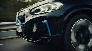 53 reactions | ⚡ Découvrez la BMW iX3 ⚡ Une performance électrisante, un design visionnaire et une technologie innovante.  Explorez un SUV 100% électrique qui allie puissance, durabilité et élégance.  Disponible pour un Test Drive. __ Adresse : Showroom Baccouche Automobiles. Route Ceinture Z.I Akouda. Sousse Pour plus d'informations: +216 73 256 350 - 29 058 000 - 29 051 000 - 29 045 000. #BMWiX3 #Electrique #BaccoucheAutomobiles #BMWTunisia | Baccouche Automobiles | Facebook