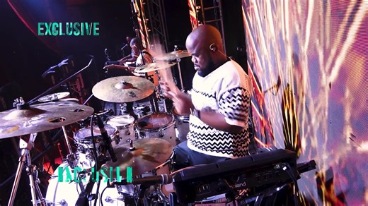 This Friday on Exclusive we bring you Thinah Zungu’s powerful song Bapostoli! Tune in at 12:55 and again at 18:55 only on One Gospel, Channel 331. Don’t miss this soul-stirring moment of worship and truth! | ONE Gospel