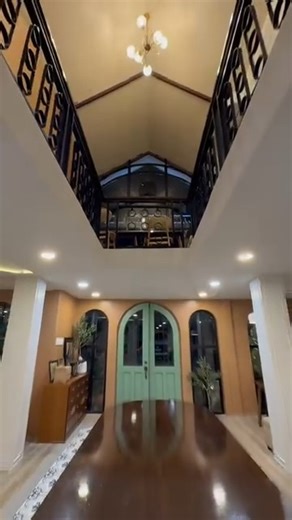 What a beautiful restaurant! Murag dili sa Digos 😱😱😱 Check out the newest place to visit in Digos! This is La Bottega ✨ | Digos Explorer