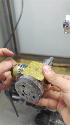 Jewelry faceting machine can used for cutting rings, bangles, balls, chains