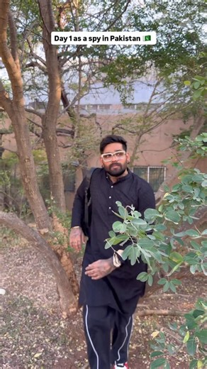 Mahesh Chavan on Instagram: "Wait for end follow @themustache_tattoo"