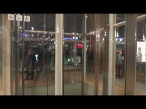 SINGING ELEVATOR!!! The most unusual elevator you will ever see!