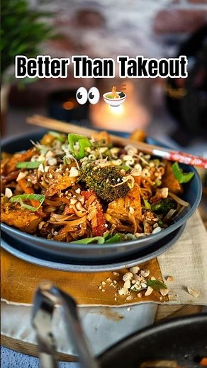Make Vegan Pad Thai at Home! #vegan #easyrecipe #shorts