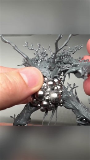 Kitbashing a Nurgle Corrupted Treelord Tutorial