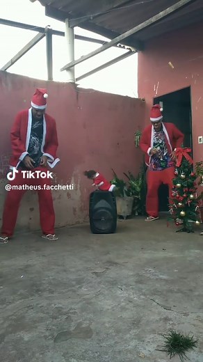 Meninas dançando Funk: O Passinho do Matheus Facchetti