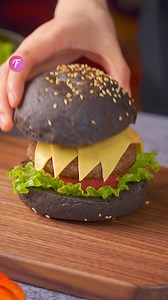 67K views · 48 reactions | Spooky Burger Tutorial for Halloween Night | Fabiosa Better World | Facebook