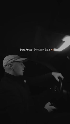 Applaus Applaus by Sportfreunde Stiller - Sing Along