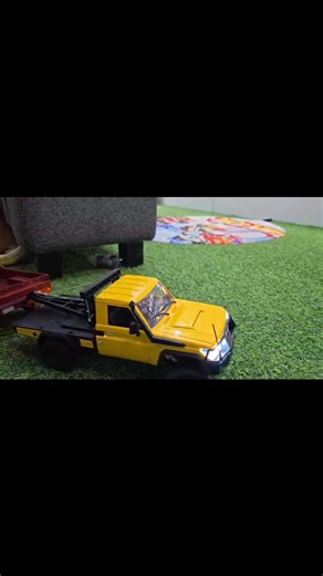 4x4 Land Cruiser Remote Control (Toyota)... Available in Yellow & red color Visit us Yanha's TOYS STORE - RFC Molino God bless #remotecontrol #rccars #rccrawler #rchobby #RCLife | Yanha's TOYS STORE - RFC Molino