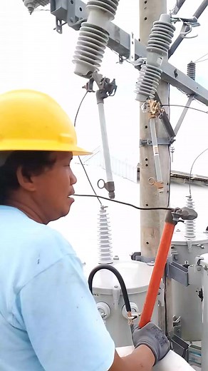 #hotline clamp #primary tapping | The LineWorkers.Ph