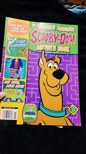 officially Awsome ScoobySoo! Activity Book that is 96 pages of fun! Also come with a cool my Mistake the bookmRe was from something else I wanted to show. there's your sneak peek at the door hanger. #scoobydoo #scoobydooactivitybook #scoobyfans @WB #scoobyfun #scoobylove
