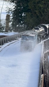 Rotary snow plow and steam engine. Frosty rails. #modelrailwayscene #gscaletrains #railway #railroad #trainspotter #modelrailway #modellbahn #gartenbahn #gscale #snowfall #snowday #snow #snowplow #snowplowing #rotarysnowplow #gartenbahn #santafe #whitepass #atsf #gardentrain | Olli's Railroad