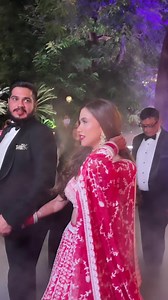 By far the best wedding song ever!😍 #AajSajeya made #Samairasandhu’s entrance all the more wholesome and warm!🥰 Goldie Sohel Alaya F Taaha Shah #Saregama #SaregamaMusic #WeddingSongs #WeddingSeason | Saregama