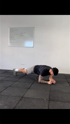 Commando plank
