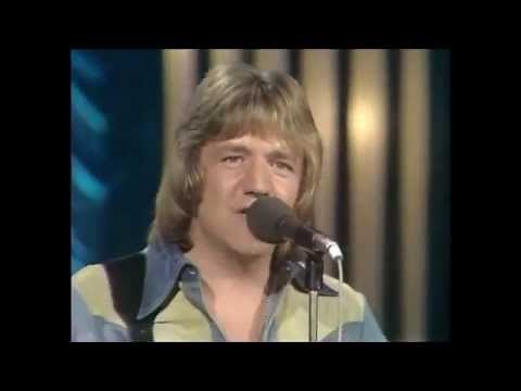 Herman's Hermits - Ginny Go Softly.16th Aug.1975