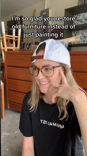 Who’s gonna tell them? 😬 #furnitureflipping #furnitureflipper #furniturerefinishing #mcm #midcenturymodern