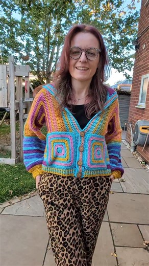 Today's attire consists of The Solid Hexi Cardi! The crochet pattern currently has 40% off throughout the whole of October and you can also follow along to a YouTube Tutorial! #crochet #hexagoncardigan #crochettutorial💞 #crochetsweater | Craft and a Cuppa