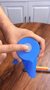 Mind-Blowing Coin Trick! . . . . #cointrick #magictrick #coinmagic #viralshorts #simplehack | WideEra