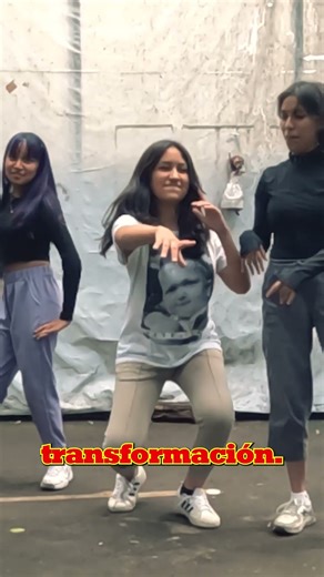 El arte dramático transforma la vida de quien lo práctica. #teatro #actuacion #actoresenformacion