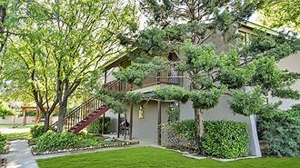 Deerfield Village in Lubbock , Texas - LBKapts.com