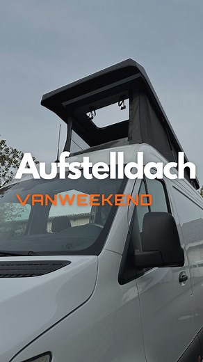 Mehr Platz im Camper? Für euren individuellen Ausbau bei uns setzen wir auf das CAMPANY Aufstelldach – leicht, stabil und ideal für 2 zusätzliche Schlafplätze 🚐 Highlights: • Nur 200 mm Höhe, 110 kg Gesamtgewicht • Robuste Aluminiumkonstruktion mit 15 mm Wabenplatte & 9 mm Isolierung • Liegefläche: 2,14 × 1,22 m (Sprinter) / 2,08 × 1,30 m (Crafter/MAN TGE) • 8 cm Kaltschaum-Matratze Airmesh-Lattenrost • LED-Stripe im Dach • Dachluke 900 × 450 mm, Echtglas, getönt • Durchstieg aus Queenply in Du