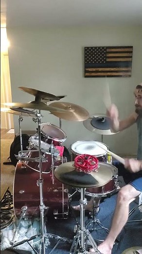 Fully Alive by Flyleaf drum cover (clip)
