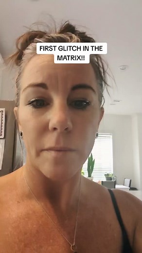 My first true unexplainable Glitch in the Matrix Moment. Where is my black towel ?? #sept23 #glitchinthematrix #glitchesinreallife #theborrowers #lost #unexplained #spiritualtiktok #spirituality #5dconsciousnessshift #timelineshift #jumpingtimelines #meditate #higherpower #angels