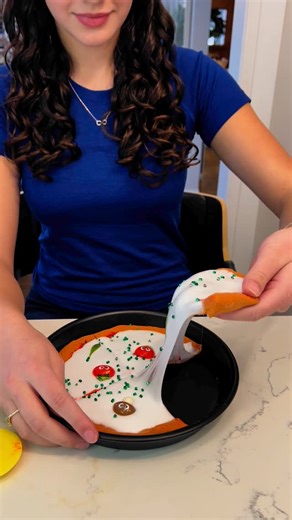 SILLY•SQUISH•SLIMESonia Porretta (Mom) on Instagram: "DIY Slime Pizza is as easy as 1,2,3! #slime #sillysquishslime #diy #slimekit #slimepizza #pizzaslime"